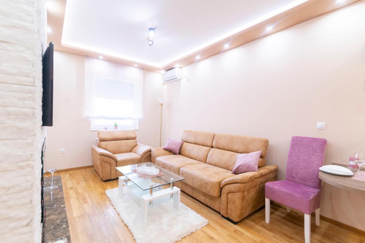 Mili Lux Apartman โนวีซาด ภายนอก รูปภาพ